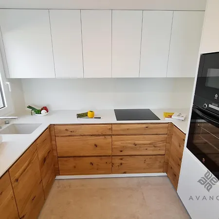 Avanoa - Apolo Xvi Calp