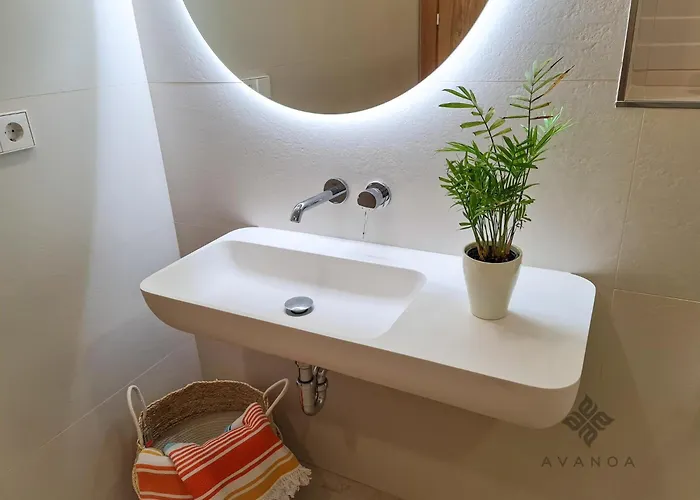 Avanoa - Apolo Xvi * Calpe