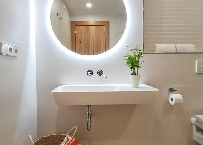 Avanoa - Apolo Xvi * Calpe